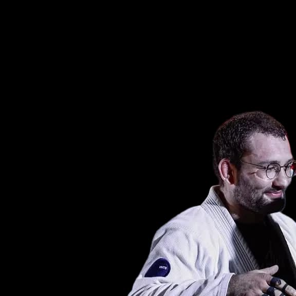 Давид Этезов — тренер BJJ