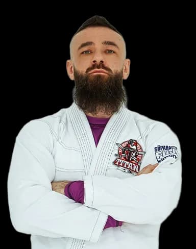 Денис Лобанов — тренер клуба Titan BJJ
