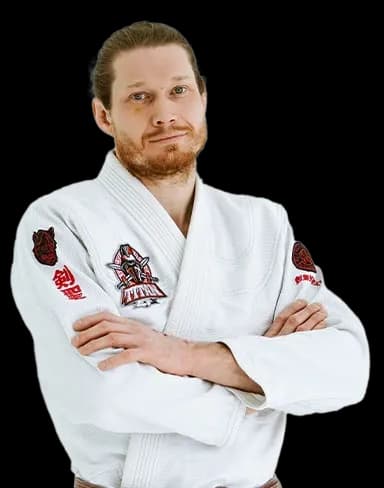 Игорь Толмачев-Шустов — тренер клуба Titan BJJ