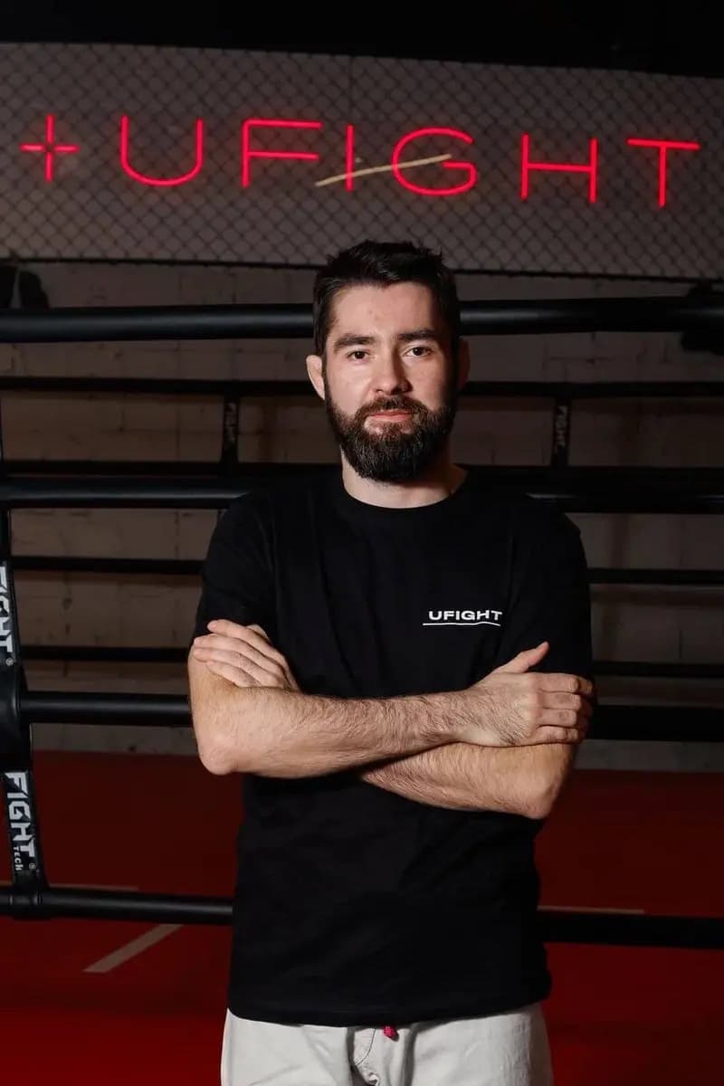 Виталий Чигвинцев — тренер клуба UFIGHT